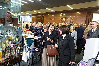 Заседание четвертой сессии Совета Республики проходит в Минске