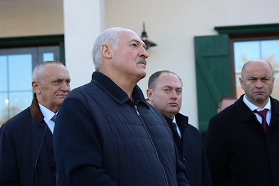 Лукашенко в Витебской области ознакомился с современным проектом в области мясного животноводства