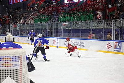 Команда Президента вышла вперед в финальной серии РХЛ