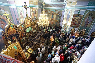 Православные верующие отметили Вербное воскресенье