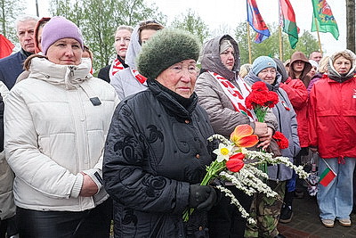 Памятник на братской могиле после реконструкции открыли в Витебском районе