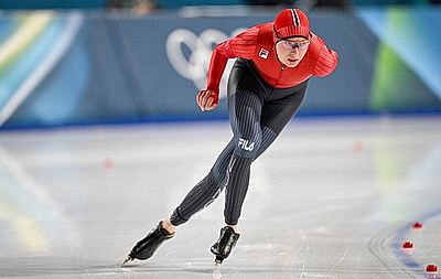 Конькобежка Зуева стала шестой на Играх-2026 на дистанции 5000 метров