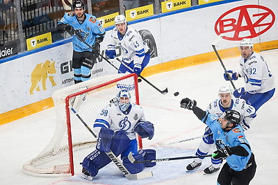 Минское \"Динамо\" одержало вторую победу в серии первого раунда плей-офф КХЛ