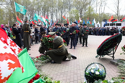 Миг истории, в котором спрессованы тысячи судеб. Память жертв чернобыльской аварии почтили в Минске