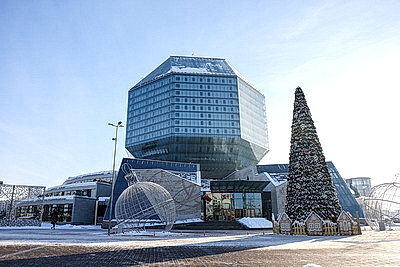 \"Неслучайные встречи\". Председатель БСЖ встретилась со студентами