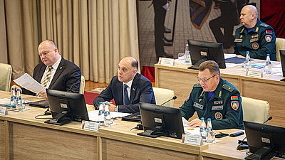 \"Сделано действительно много\". В МЧС подвели итоги работы за 2025 год и обозначили проблемные вопросы