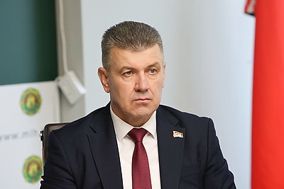 Шулейко представил нового руководителя коллективу Минлесхоза