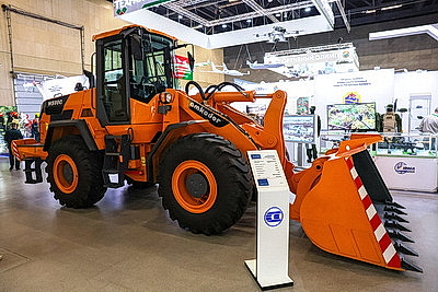 Лукашенко вручил символы Государственного знака качества