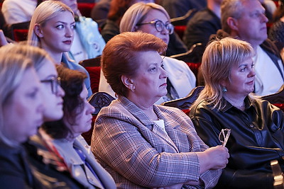 \"Такие встречи дают много полезной информации\". Богодель и Эйсмонт встретились с жителями Молодечно и Новополоцка