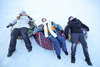 \"Был разработан план\". Что предпринимают в Минске, чтобы снизить травматизм при катании на тюбингах