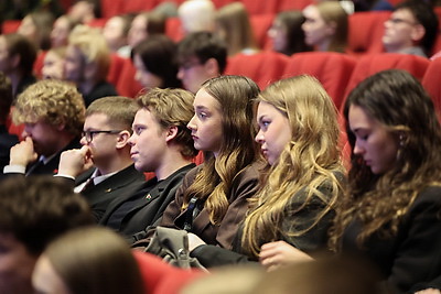 \"Быть мамой - круто!\" Акция БСЖ стартовала в Беларуси