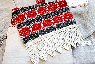 Богатство культуры через простые вещи. Выставка \"Народ багаты на розныя святы\" открылась в Гомеле