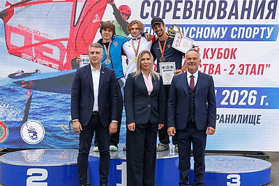 Яхтсмены Дроздовская и Чичин победили на домашнем этапе Кубка Содружества