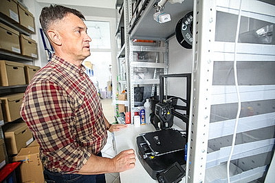 На Докшицкой швейной мануфактуре изготавливают 350 тыс. корсетных изделий в год