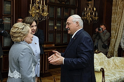 Лукашенко: благодаря сотрудничеству регионов Беларусь и Россия сохранили теплые дружеские отношения