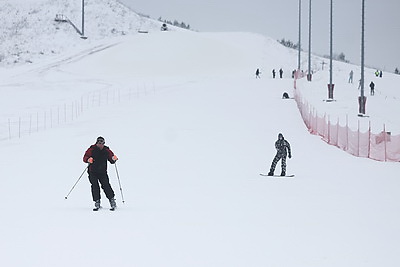 Горнолыжный спуск начал работать в парке \"Коробчицкий Олимп\" вблизи Гродно