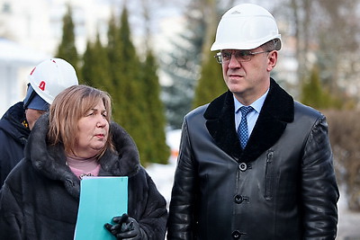 Кухарев посетил строительную площадку \"Газпром центра\" и нового корпуса 6-й ГКБ