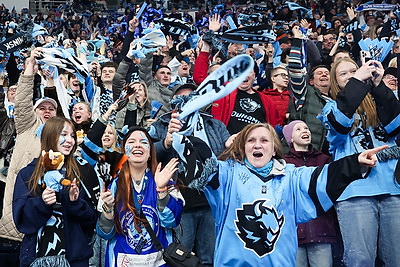 Минское \"Динамо\" одержало вторую победу в серии первого раунда плей-офф КХЛ