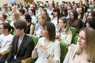 Жук - сотрудникам СМИ: от вашей работы зависит, будет ли мирное небо над головами наших детей