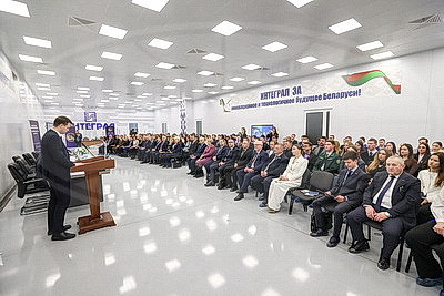 В Минске прошло заседание Молодежного совета при Палате представителей