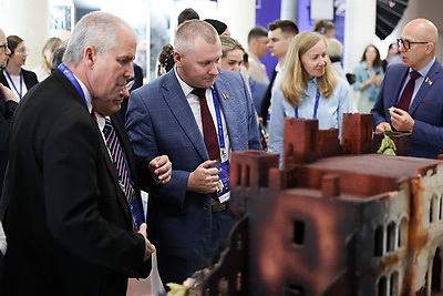 \"Великое наследие - общее будущее\". Пленарное заседание форума прошло в Бресте