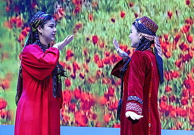 Культурное наследие разных стран продемонстрировали в Витебске на празднике национального творчества \"Э.Т.Н.О.\"