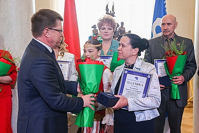 Активные, профессиональные, амбициозные. Более 100 человек получили награды от ФПБ в Минске
