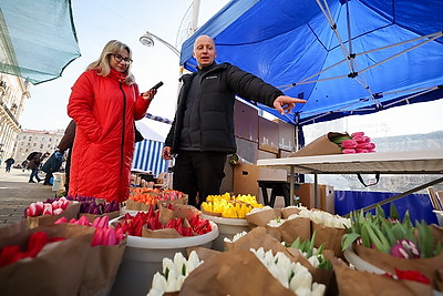 Атмосфера на улицах белорусских городов в преддверии 8 Марта