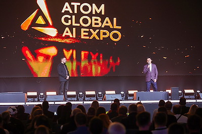 ИИ, роботы и интерактив. В Минске стартовал AI Atom Global Expo