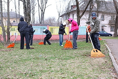 Масштабный субботник прошел в Заводском районе Минска