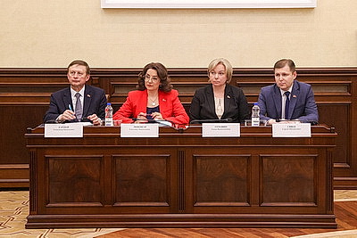 Судьи Конституционного Суда Беларуси будут шире задействованы в законодательной работе