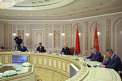 Лукашенко: Беларусь готова создавать совместные предприятия с Мурманской областью