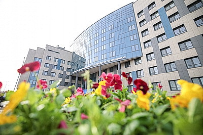 Лукашенко открыл в Минске поликлинику будущего