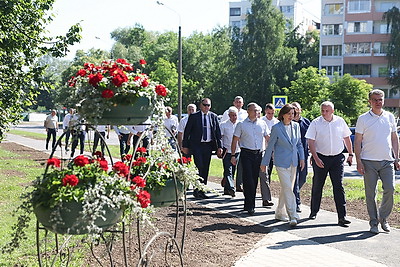 Кочанова осмотрела зоны отдыха для жителей столицы