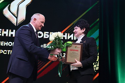 Новые проекты и международное сотрудничество. Заседание Высшего политического совета партии \"Белая Русь\" проходит в Минске