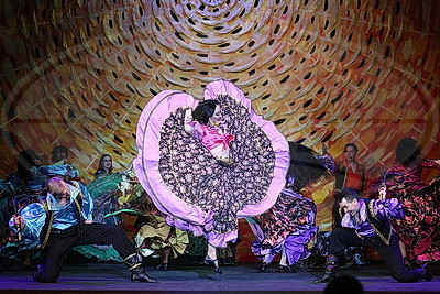 Премьеру музыкального спектакля \"Ночь Земфиры\" представил зрителям Гродненский драмтеатр