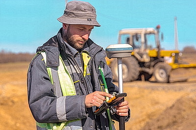 В Лепельском районе идет реконструкция автодороги Р46