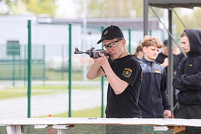 Медподготовка и ориентирование на местности. Воспитанники ВПК соревновались на смотре-конкурсе в Бресте