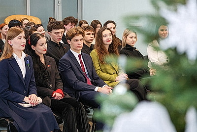 \"Неслучайные встречи\". Председатель БСЖ встретилась со студентами