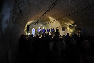 Спектакль \"Штурм\" представили актеры театра Черноморского флота им. Б.Лавренева в Брестской крепости