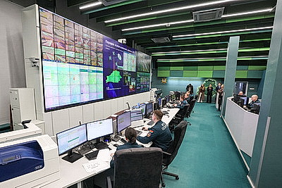 Как космические технологии помогают спасателям: МЧС и НАН обсудили новые решения