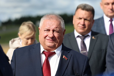 Лукашенко встретился с передовиками уборочной кампании в Минском районе