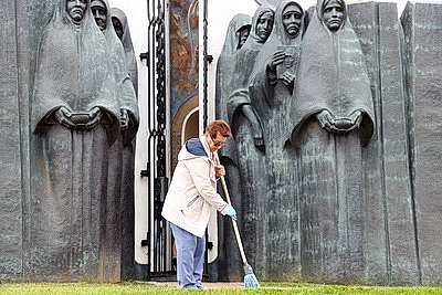 \"Память в наших руках\". Мемориал воинам-интернационалистам в Минске благоустроили к значимой дате