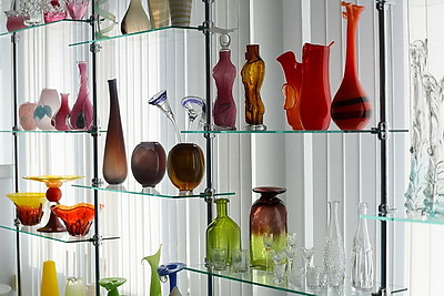 Женщина-стеклодув из Березовки 20 лет создает шедевры из стекла и хрусталя