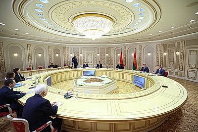 Лукашенко: Беларусь готова создавать совместные предприятия с Мурманской областью