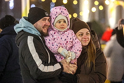 Новогодние гулянья проходят в столице и регионах