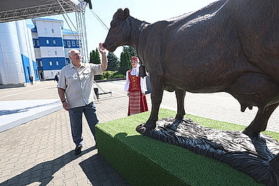 Лукашенко посещает Березовский район