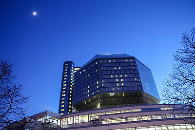 Ночные экскурсии и мастер-классы по каллиграфии: как встретили \"Библионочь\" в Национальной библиотеке Беларуси