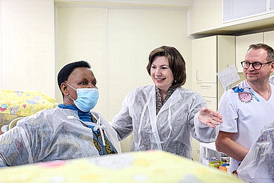 Парламентская делегация Зимбабве посетила РНПЦ \"Мать и дитя\" и МТЗ