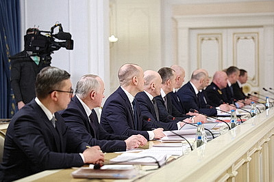 Работа антикризисных управляющих, выплата заработка. Темы совещания Лукашенко с Совмином